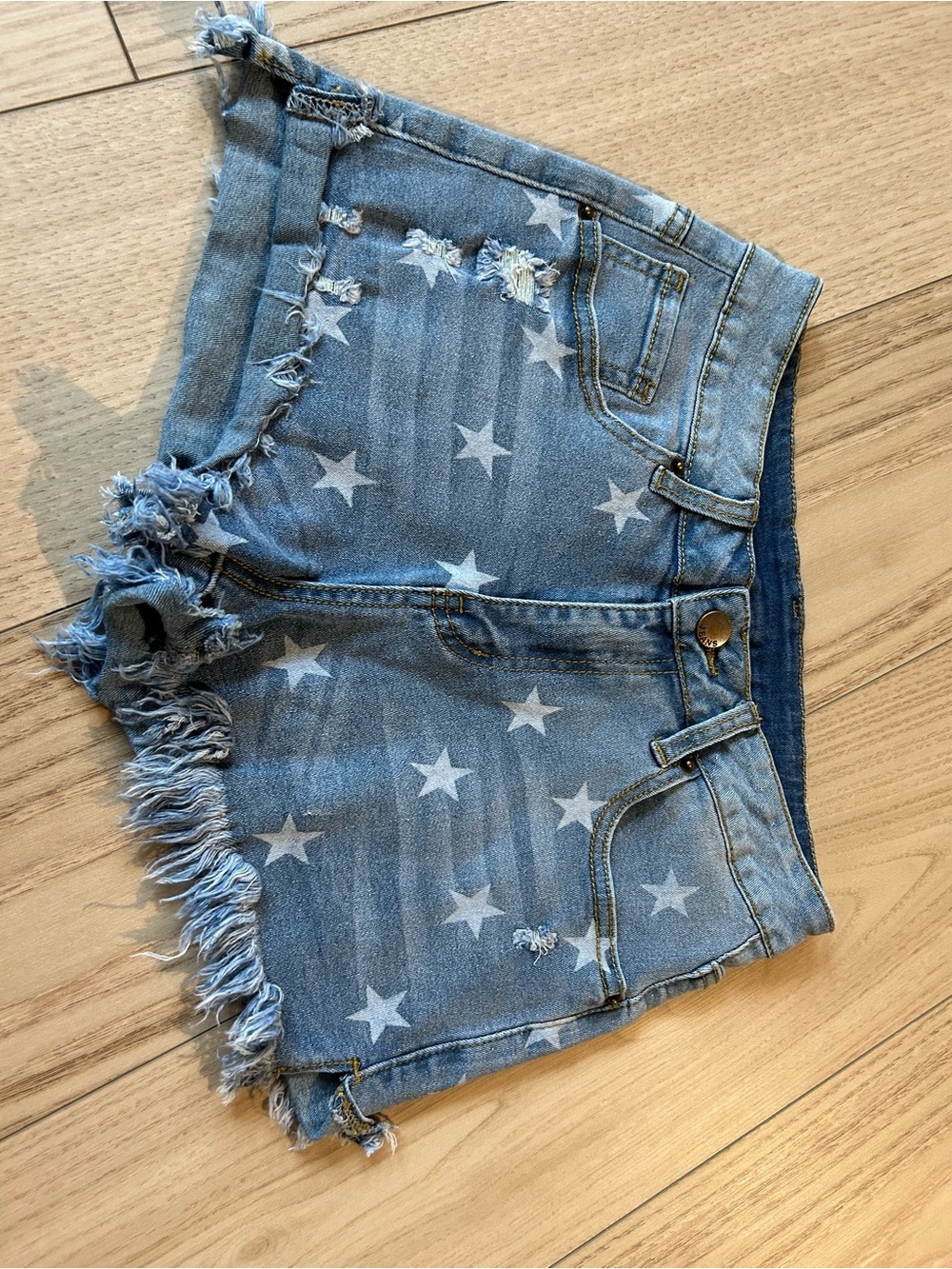 Light Blue Star Print Frayed Hem Jean Shorts